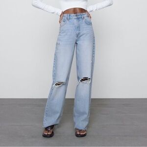ZARA Jeans with ripped knees